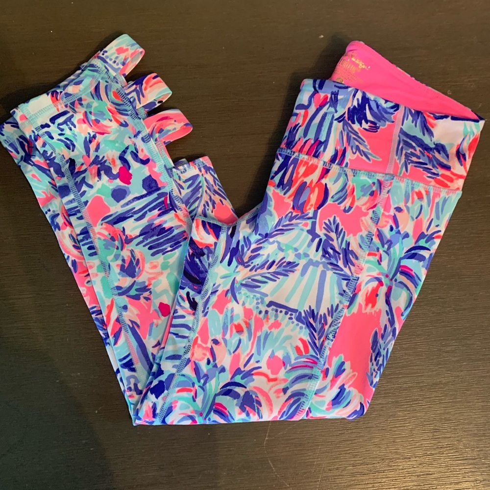 Lilly Pulitzer Small UPF 50+ Luxletic Weekender Cropped